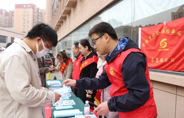 “十四五”开局之年，青岛这份“社保答卷”有温度有亮点